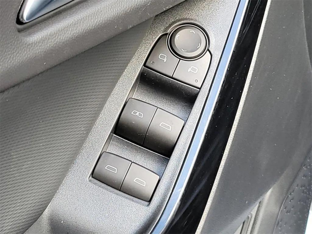 new 2026 Chevrolet Equinox car, priced at $32,340