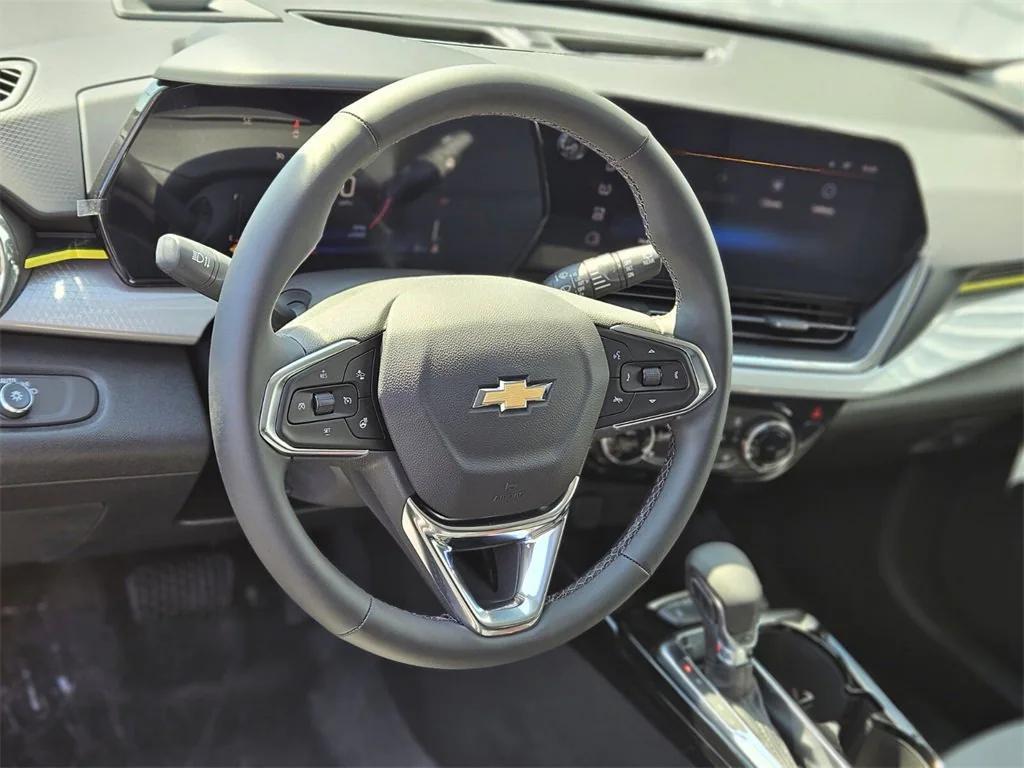 new 2025 Chevrolet Trax car, priced at $23,040