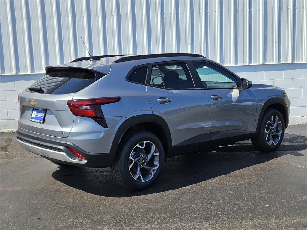 new 2025 Chevrolet Trax car, priced at $23,040