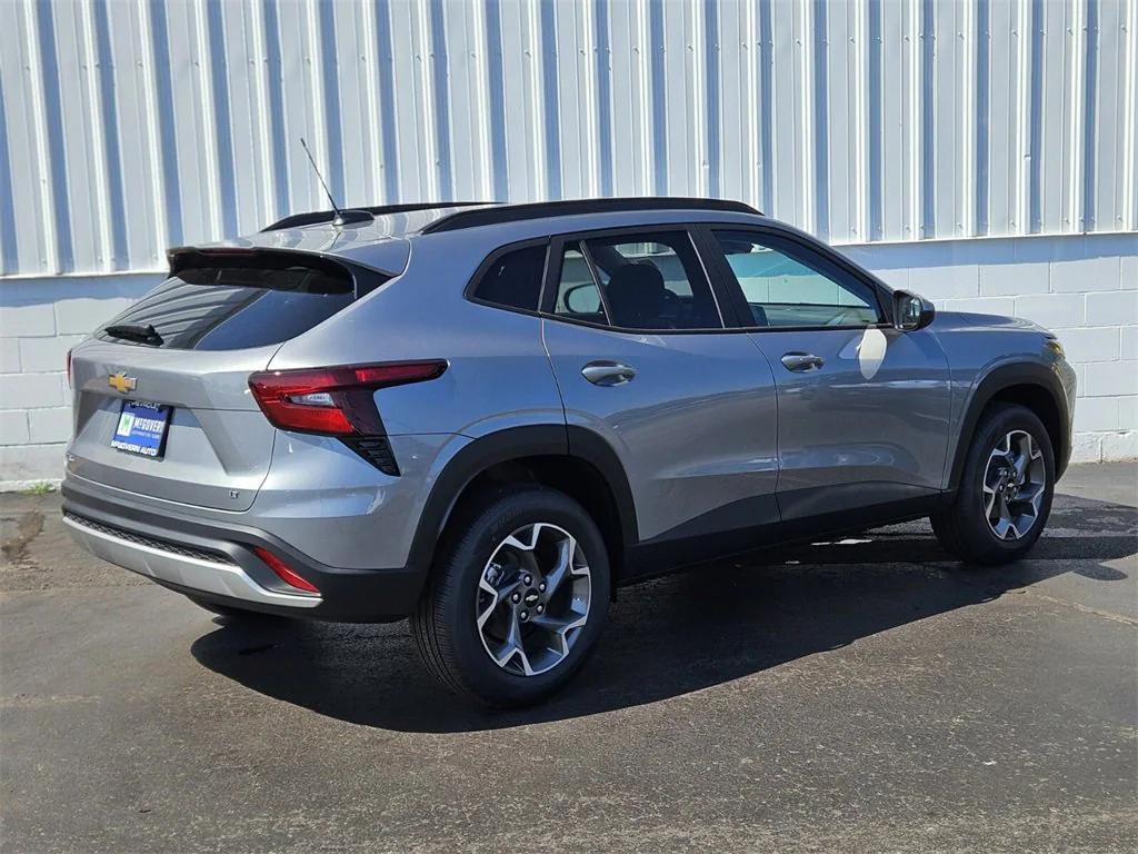 new 2025 Chevrolet Trax car, priced at $23,040