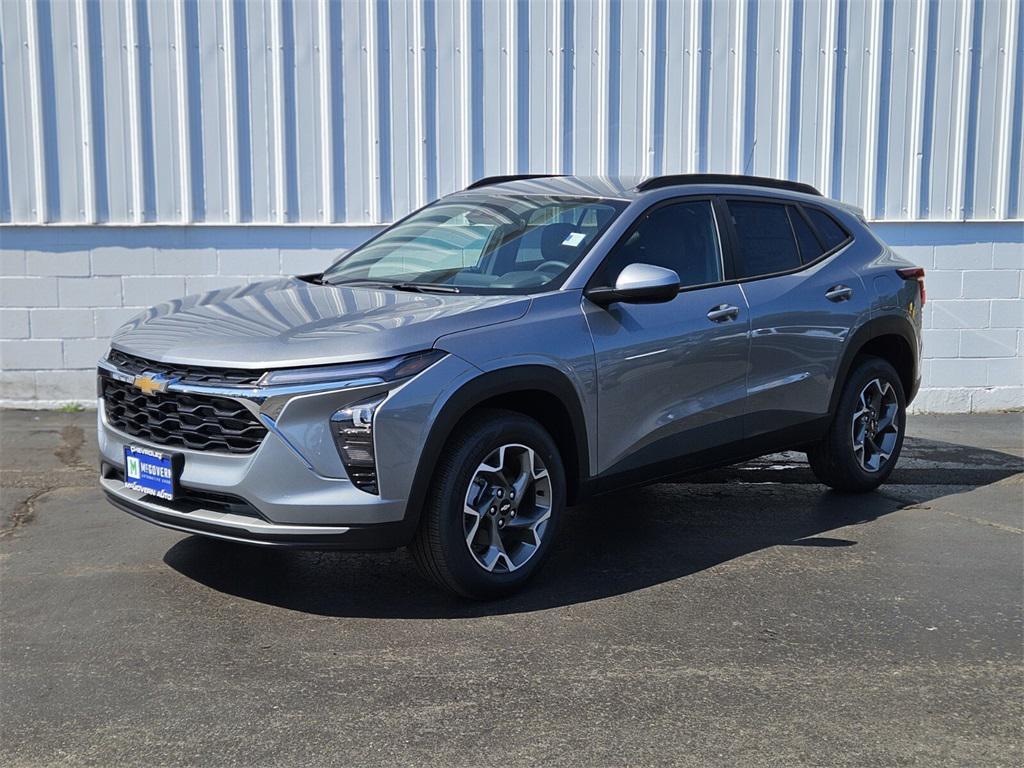 new 2025 Chevrolet Trax car, priced at $23,040