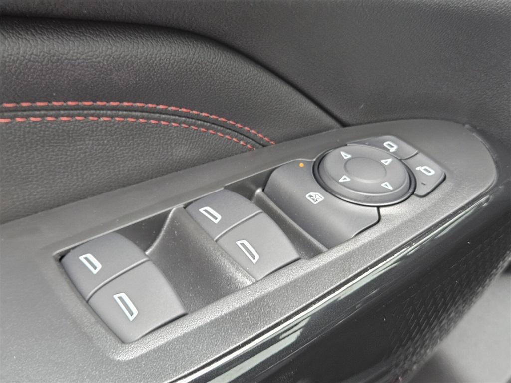 new 2025 Chevrolet Trax car, priced at $25,040