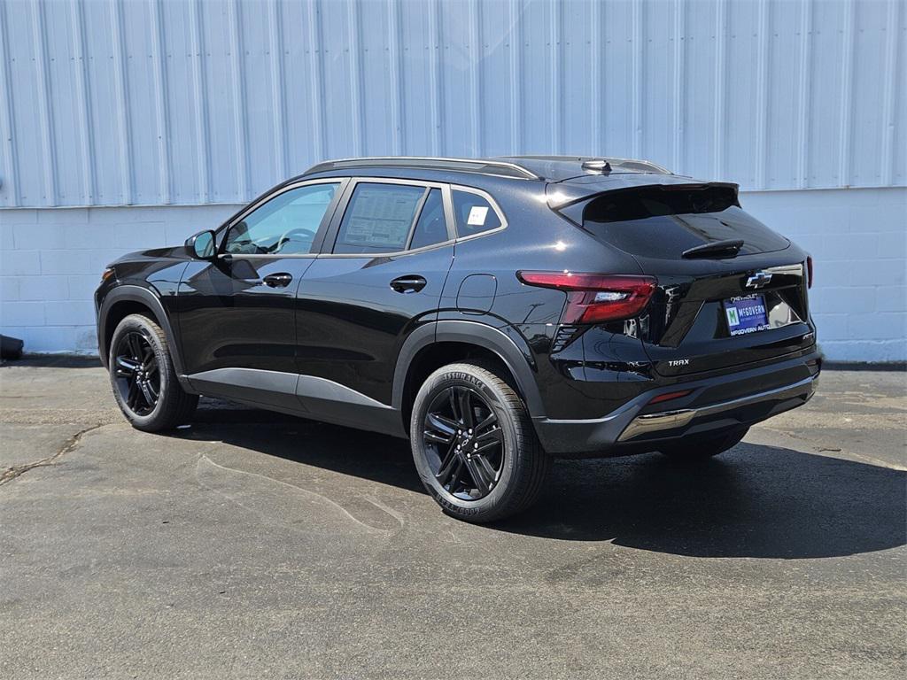 new 2025 Chevrolet Trax car, priced at $25,435