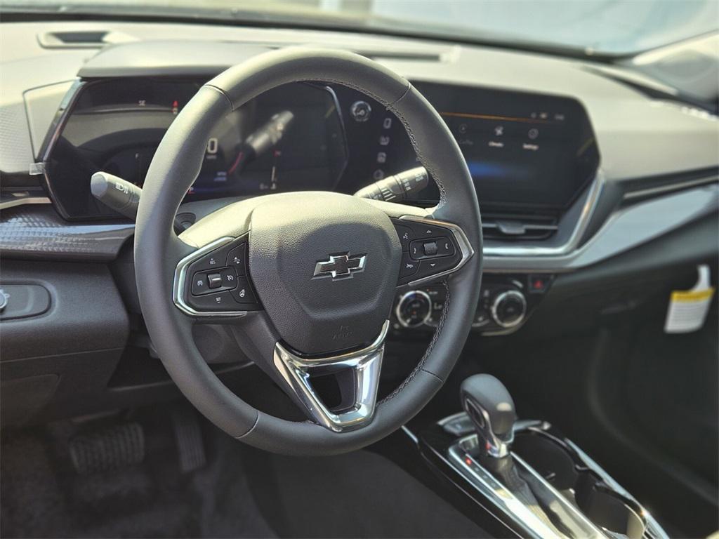 new 2025 Chevrolet Trax car, priced at $25,435