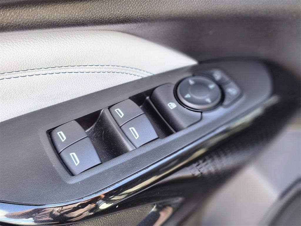 used 2025 Chevrolet Trax car, priced at $23,988