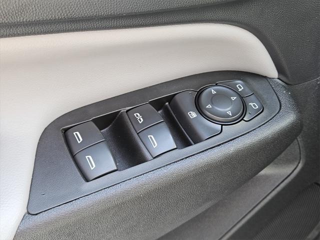 used 2021 Chevrolet Equinox car, priced at $17,988