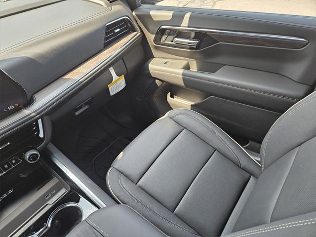 new 2025 Chevrolet Suburban car, priced at $81,315