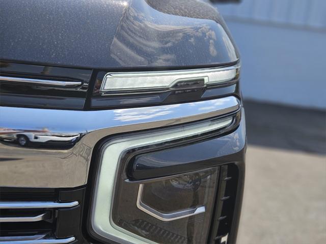new 2025 Chevrolet Suburban car, priced at $81,315