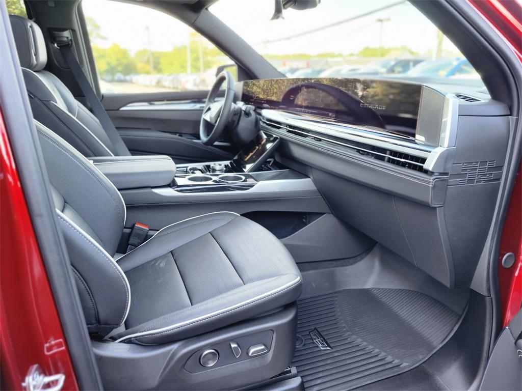 used 2025 Cadillac Escalade car, priced at $112,888