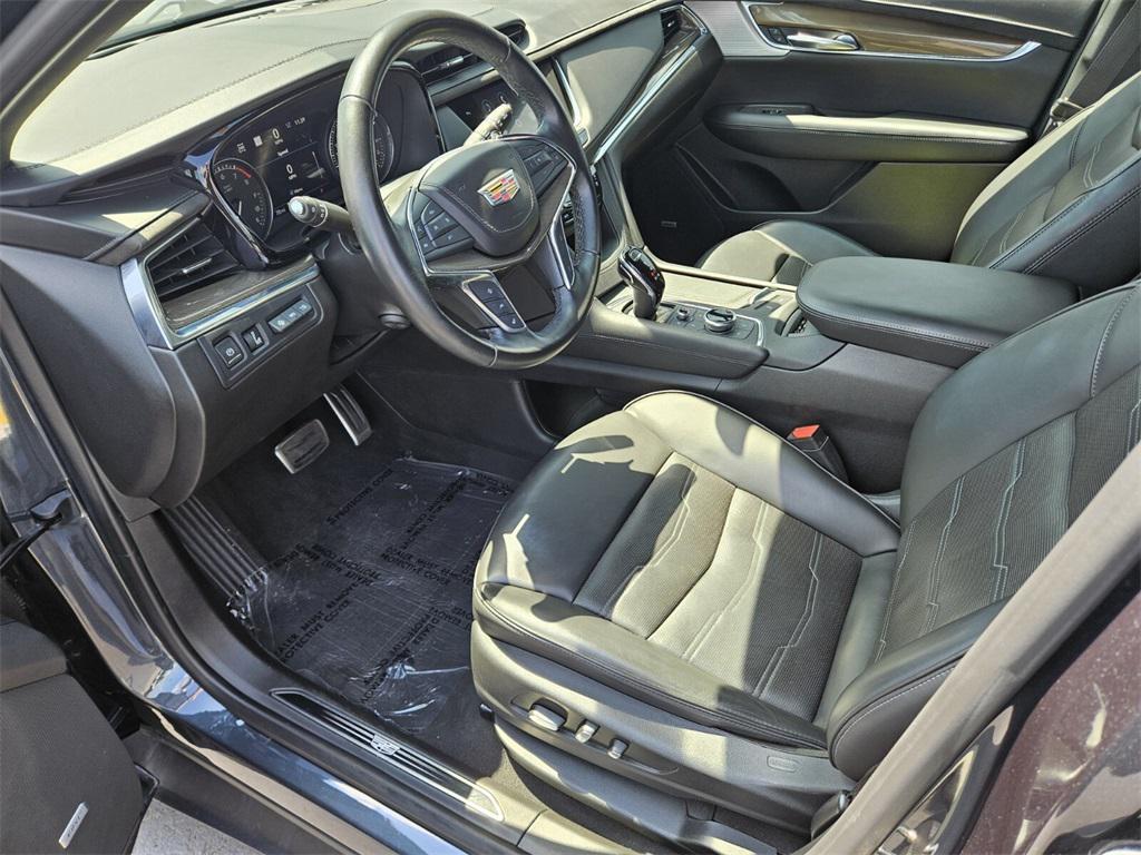 used 2020 Cadillac XT5 car, priced at $31,588