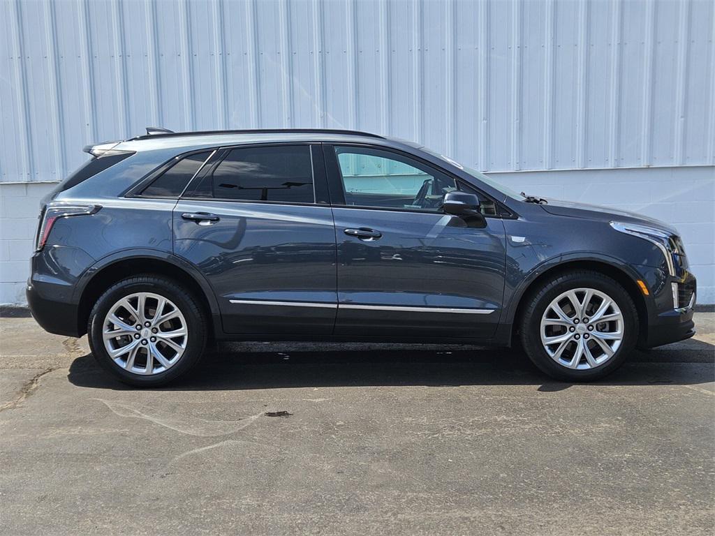 used 2020 Cadillac XT5 car, priced at $31,588