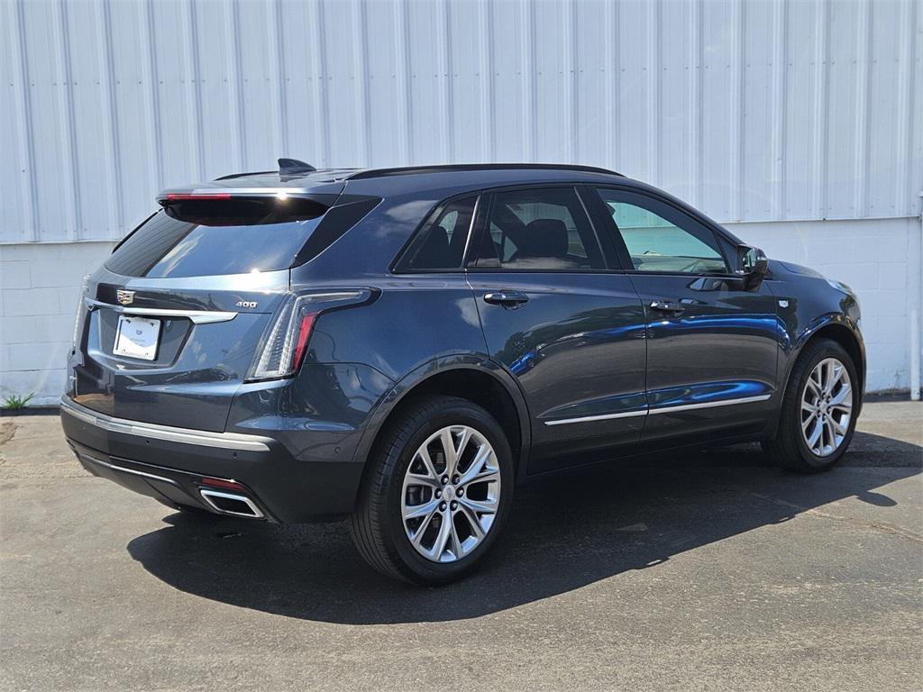 used 2020 Cadillac XT5 car, priced at $31,588
