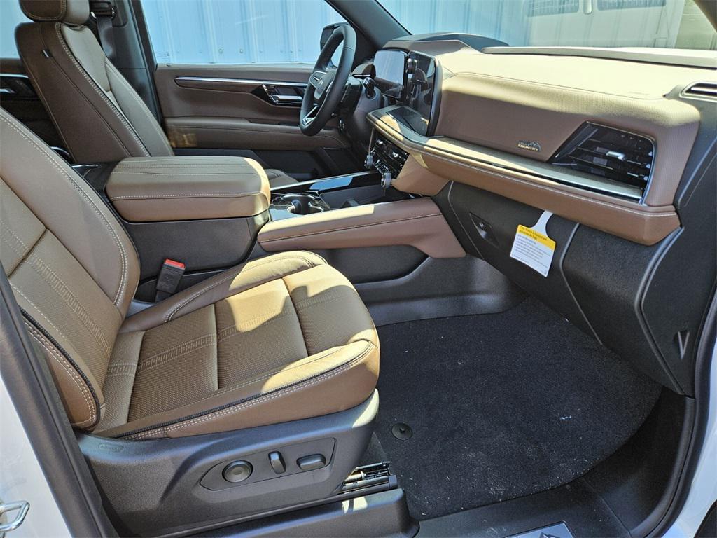 new 2025 Chevrolet Tahoe car, priced at $84,340