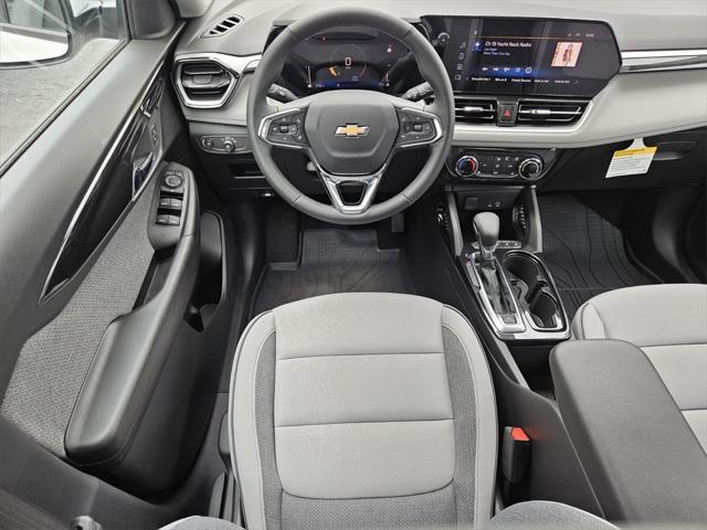 new 2025 Chevrolet TrailBlazer car, priced at $24,005