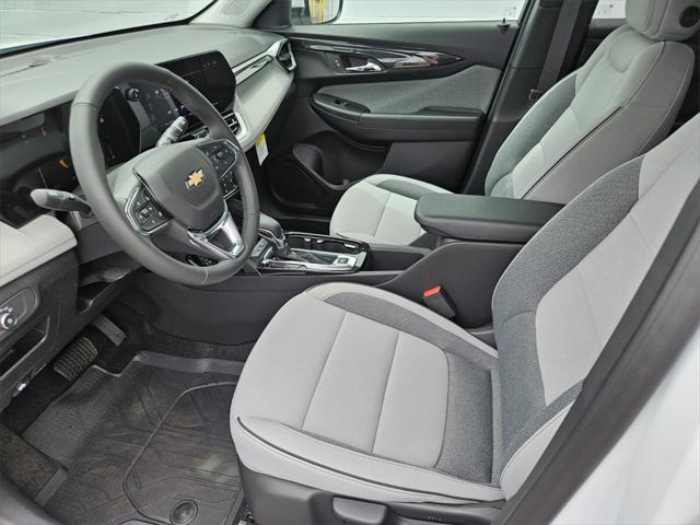 new 2025 Chevrolet TrailBlazer car, priced at $24,005