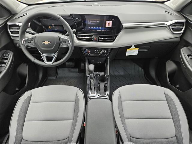 new 2025 Chevrolet TrailBlazer car, priced at $24,005