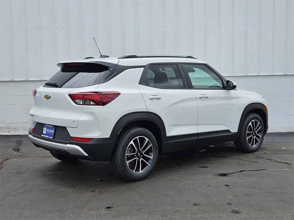 new 2025 Chevrolet TrailBlazer car, priced at $23,855