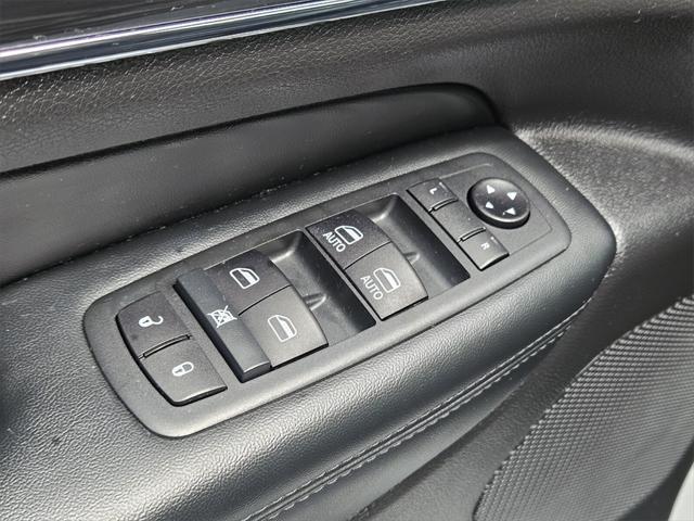 used 2021 Jeep Grand Cherokee car, priced at $26,988