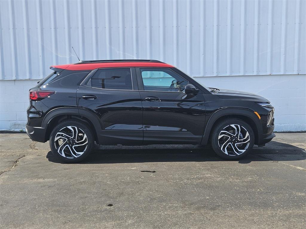 new 2026 Chevrolet TrailBlazer car, priced at $29,195