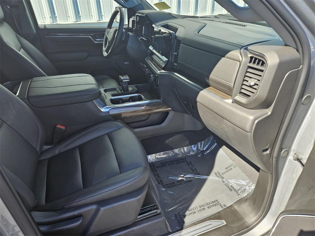 used 2024 Chevrolet Silverado 1500 car, priced at $58,588