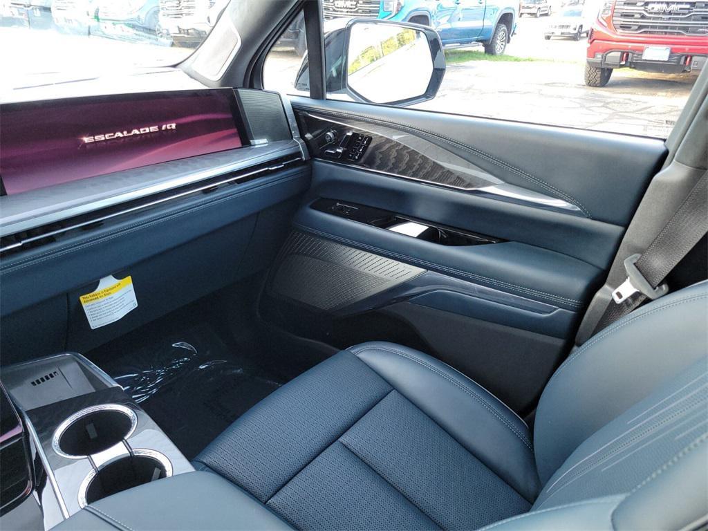 used 2025 Cadillac Escalade IQ car, priced at $136,588