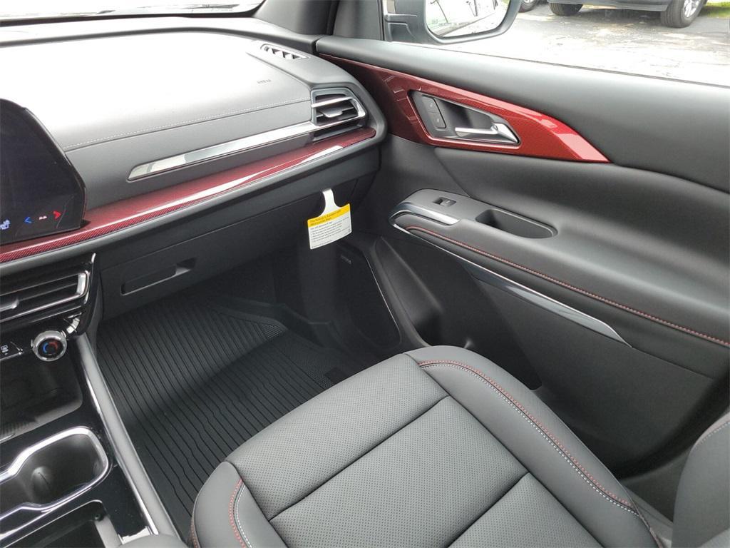 new 2025 Chevrolet Traverse car, priced at $51,829