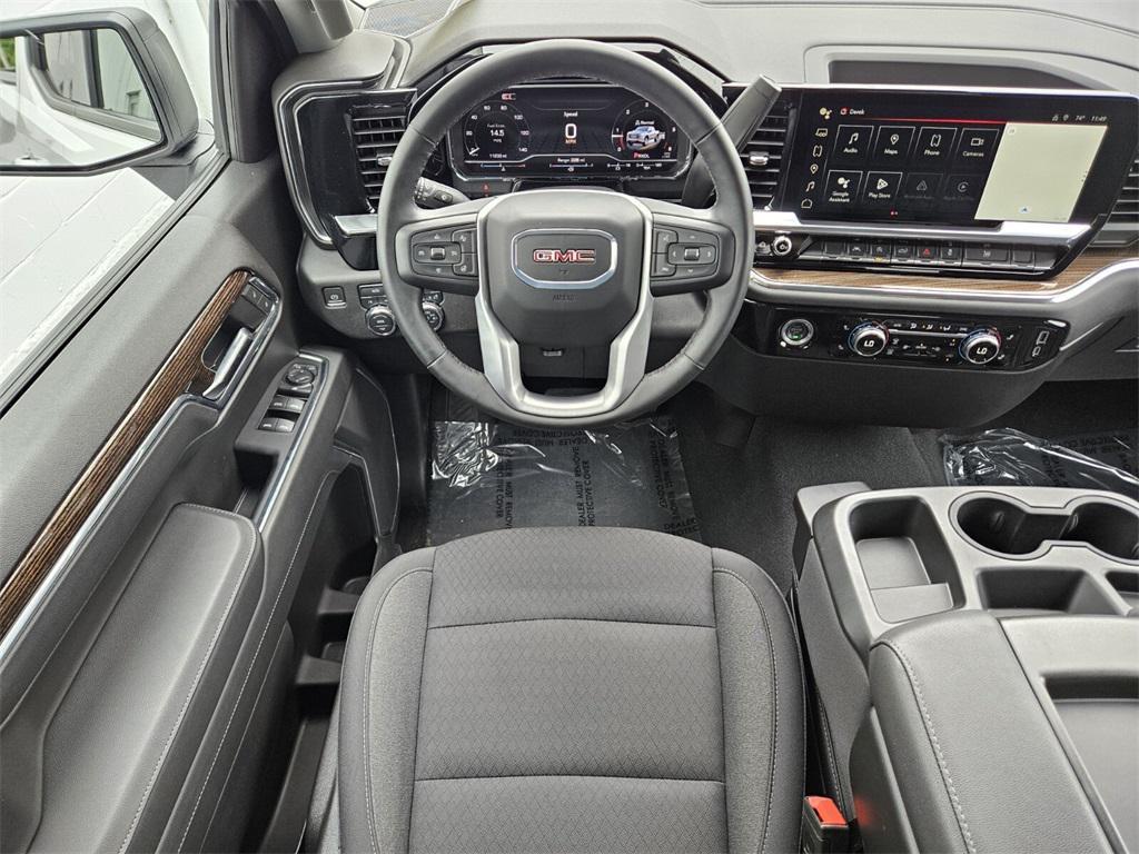 used 2024 GMC Sierra 1500 car, priced at $41,588