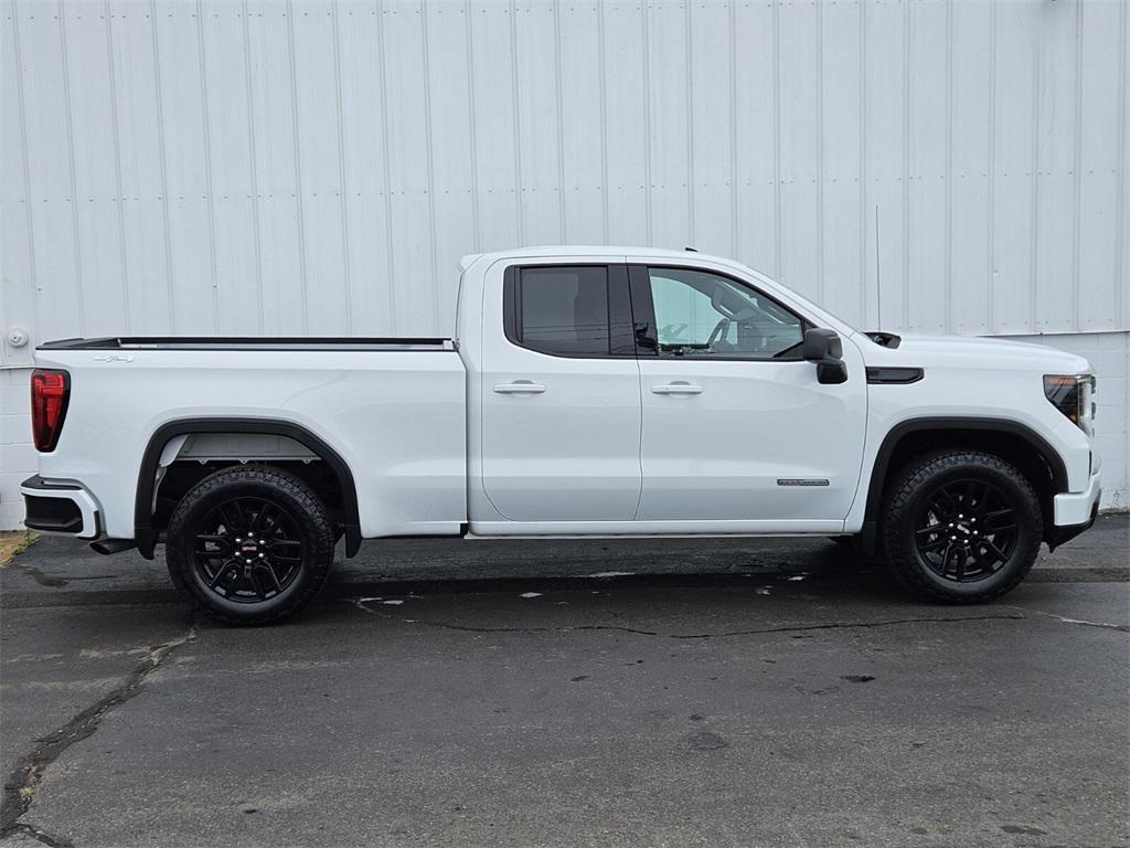 used 2024 GMC Sierra 1500 car, priced at $41,588