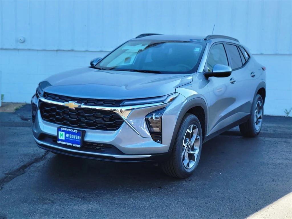 new 2025 Chevrolet Trax car, priced at $22,445