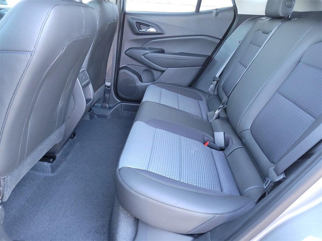new 2025 Chevrolet Trax car, priced at $22,445