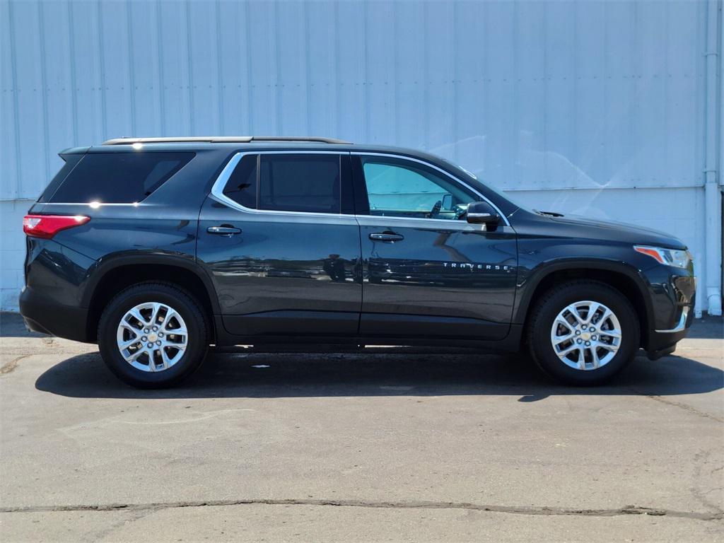 used 2021 Chevrolet Traverse car, priced at $23,888