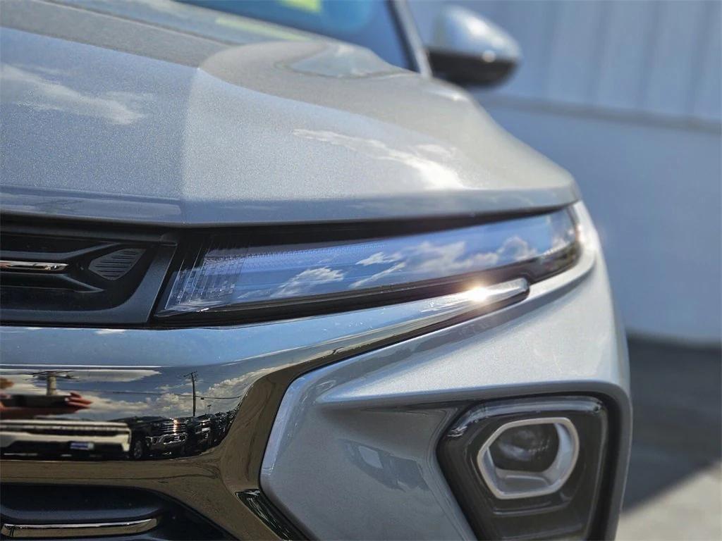 new 2025 Chevrolet TrailBlazer car, priced at $32,820