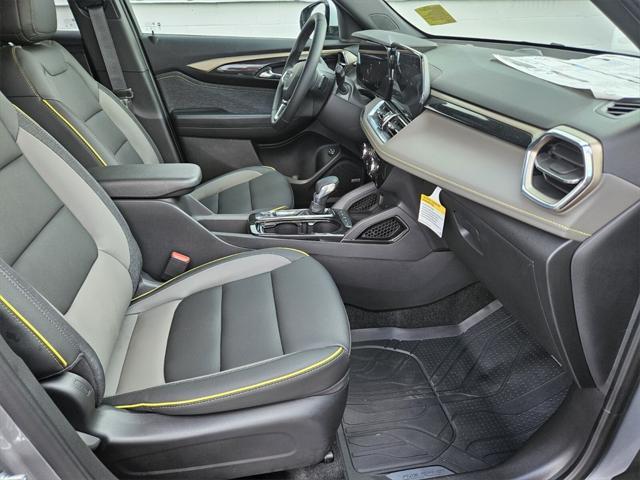 new 2025 Chevrolet TrailBlazer car, priced at $33,170