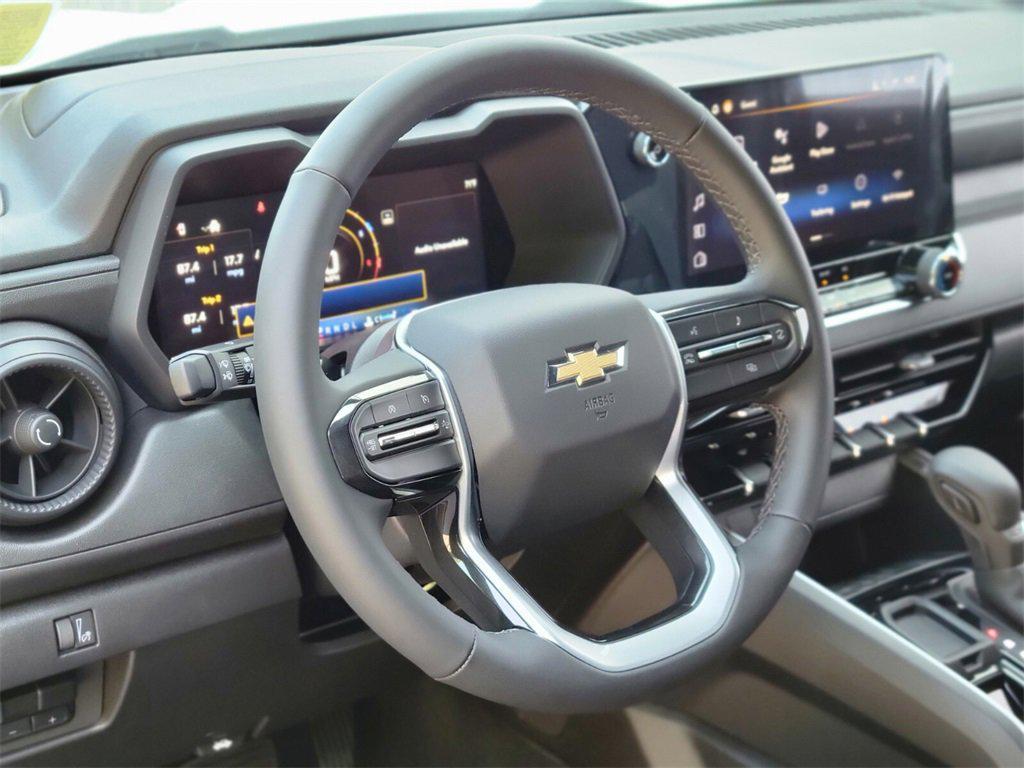 new 2025 Chevrolet Colorado car, priced at $31,360