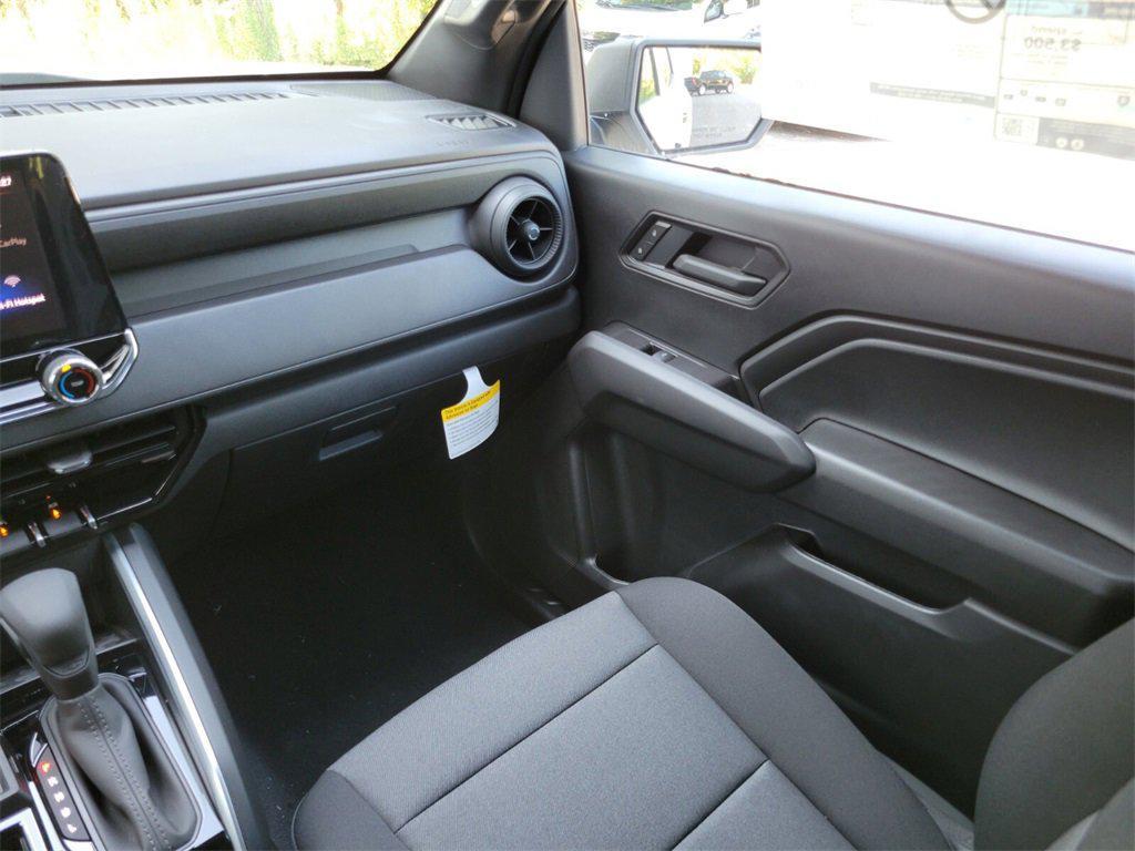 new 2025 Chevrolet Colorado car, priced at $31,360