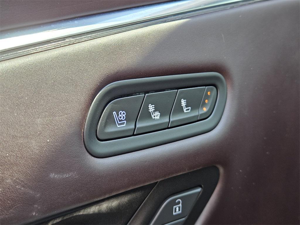 used 2022 Cadillac Escalade car, priced at $78,988