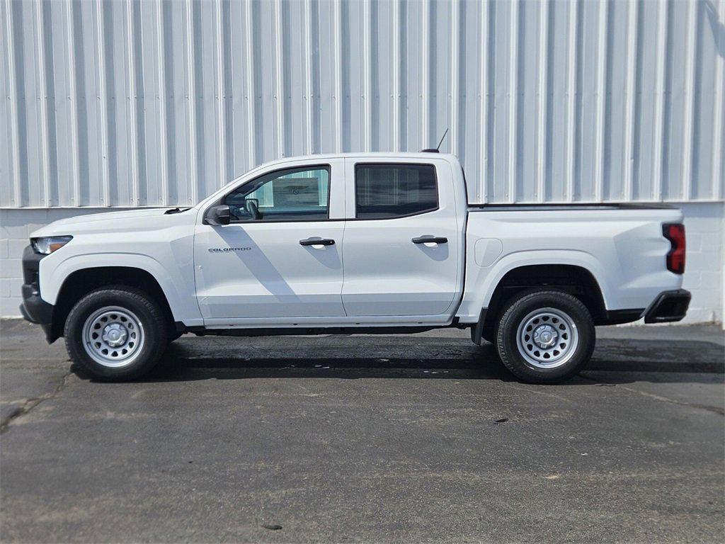 new 2025 Chevrolet Colorado car, priced at $31,385