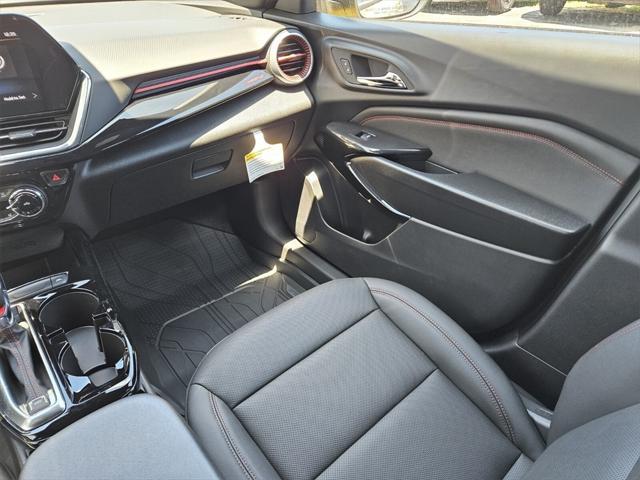 new 2025 Chevrolet Trax car, priced at $25,850