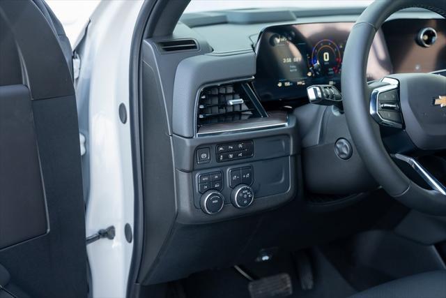 new 2025 Chevrolet Suburban car, priced at $75,590