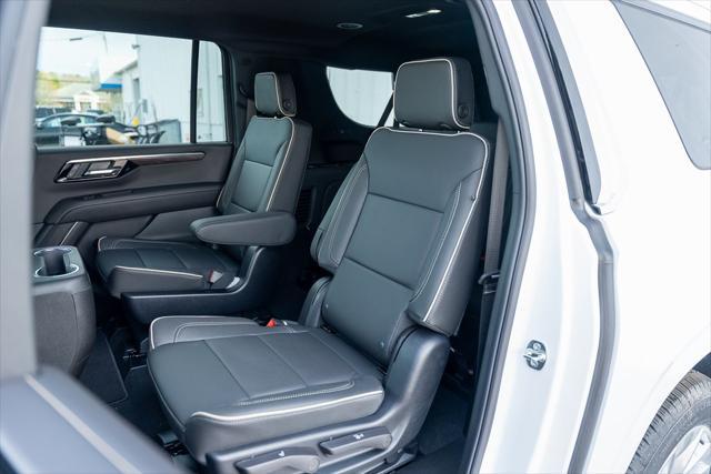 new 2025 Chevrolet Suburban car, priced at $75,590