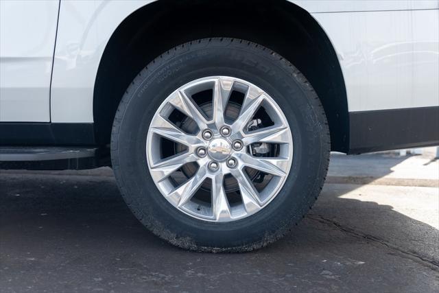 new 2025 Chevrolet Suburban car, priced at $75,590