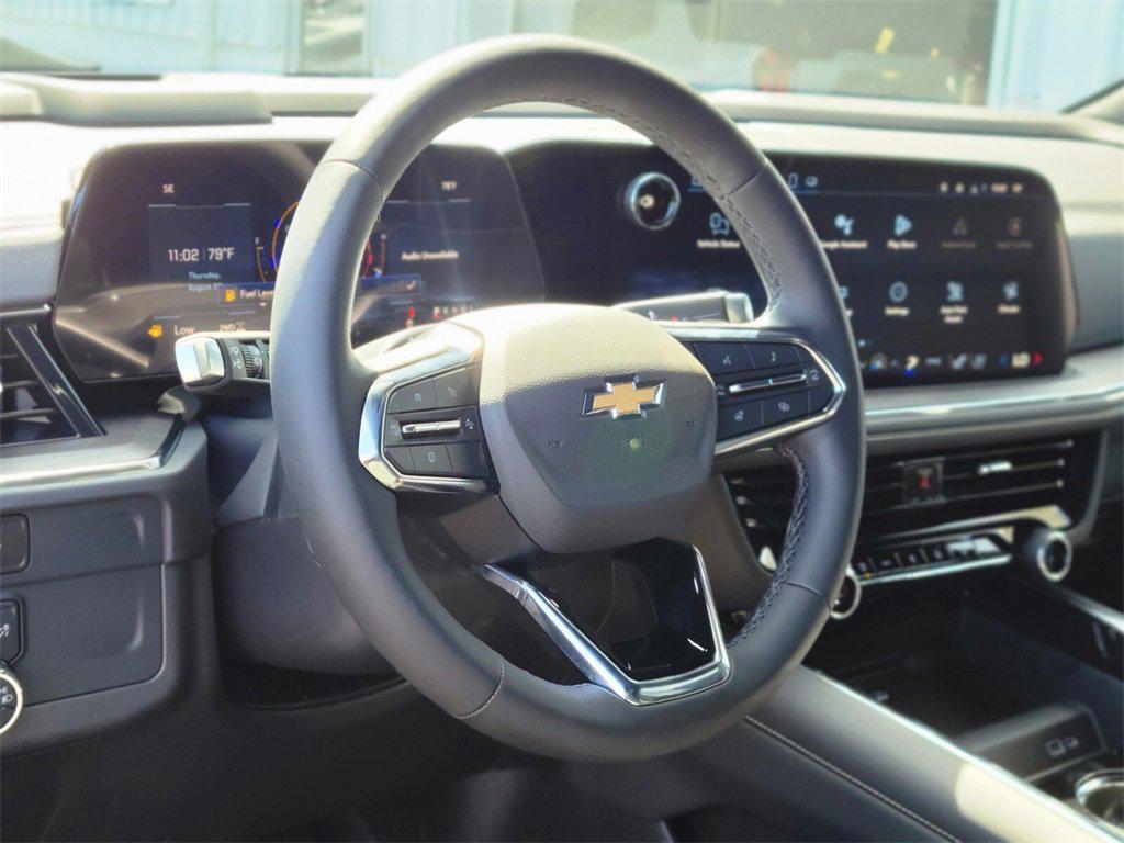 new 2025 Chevrolet Suburban car, priced at $75,770