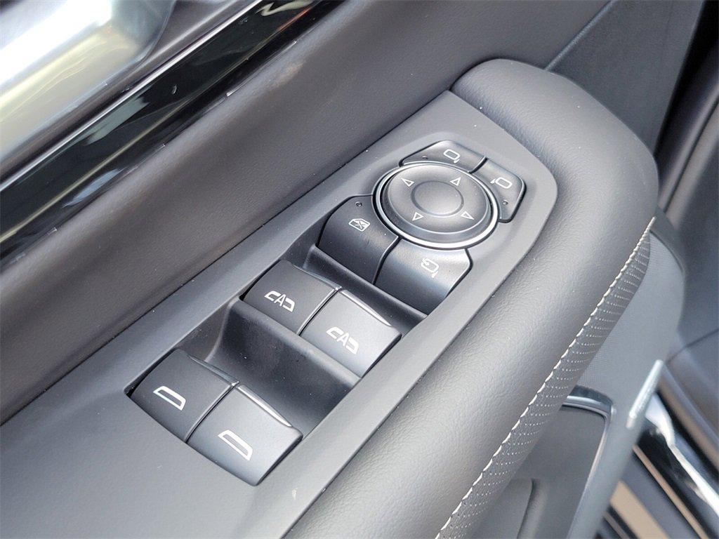new 2025 Chevrolet Suburban car, priced at $75,770
