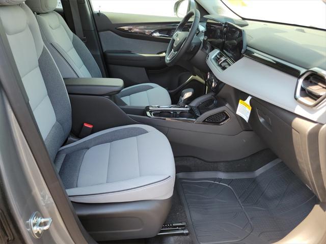 new 2025 Chevrolet TrailBlazer car, priced at $24,005