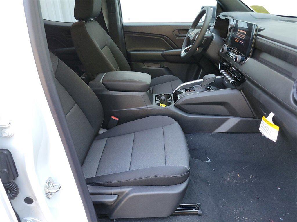 new 2025 Chevrolet Colorado car, priced at $31,360