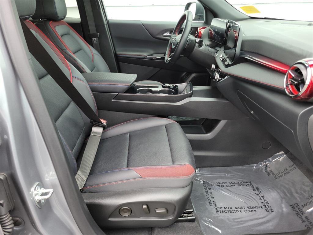 used 2025 Chevrolet Equinox car, priced at $36,888