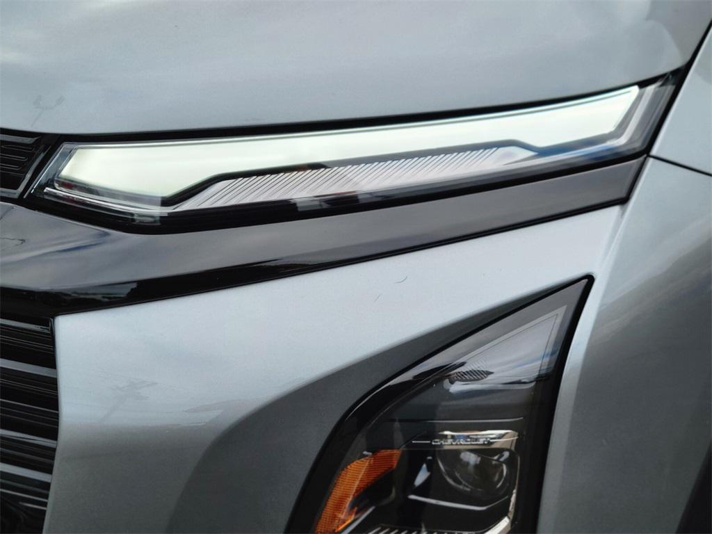 used 2025 Chevrolet Equinox car, priced at $36,888