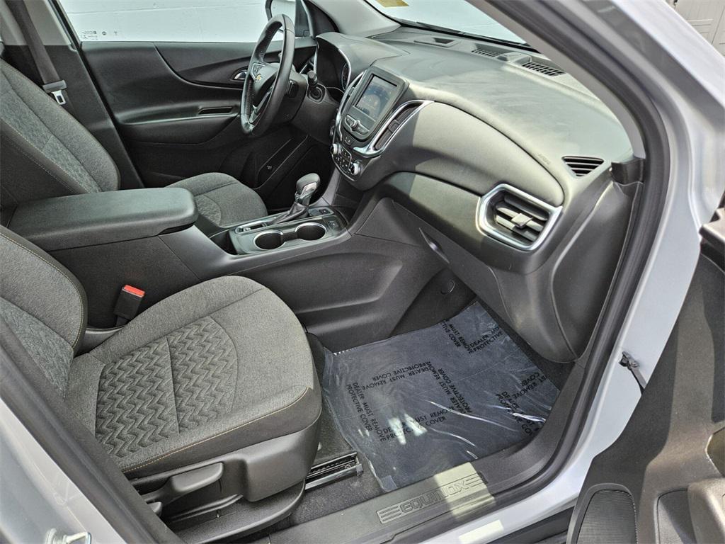 used 2022 Chevrolet Equinox car, priced at $22,988