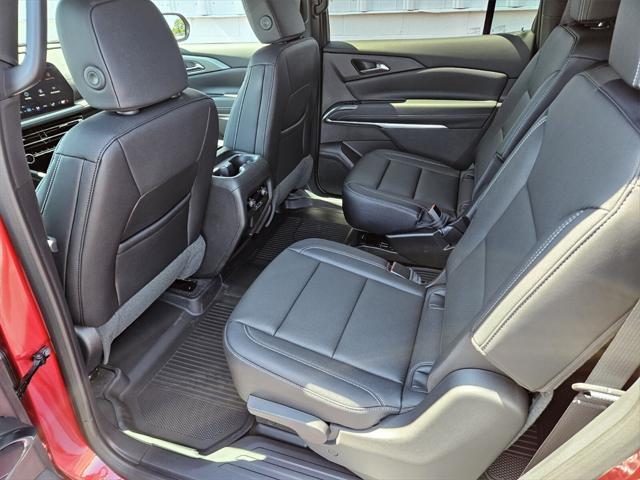 new 2025 Chevrolet Traverse car, priced at $47,055