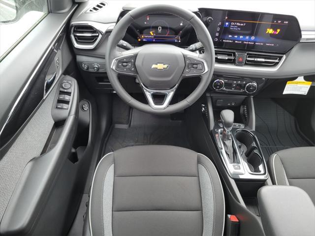 new 2025 Chevrolet TrailBlazer car, priced at $25,820